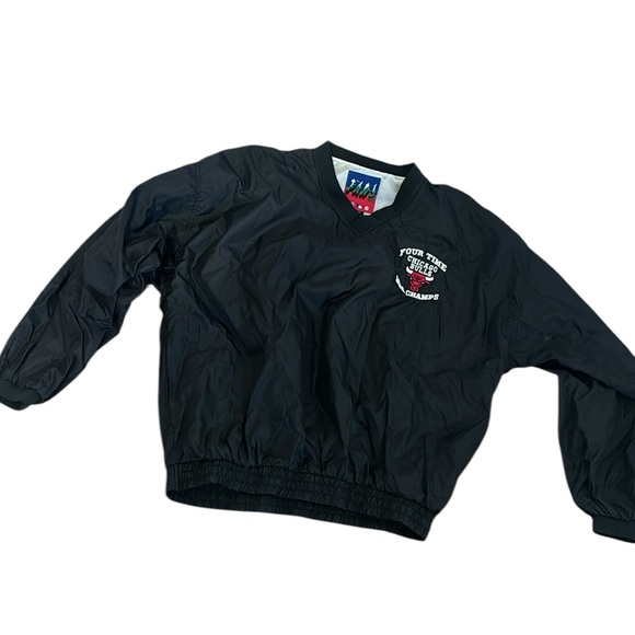 Vintage 90s chicago bulls